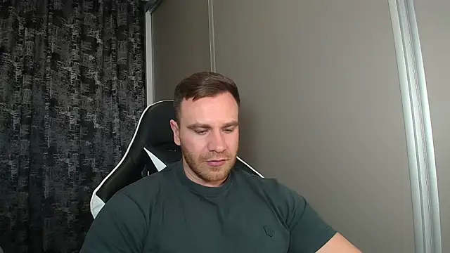 Snapshot of Thori92 chatting on 23, 3, 2026 Thori92 online show from 23, 3, 2026