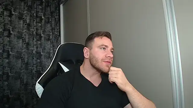 Snapshot of Thori92 chatting on 25, 3, 2026 Thori92 online show from 25, 3, 2026