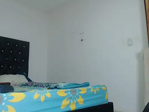 jeancarloscum12 online show from 4, 6, 2026