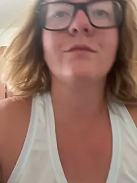 Lizzyloo online show from 19, 9, 2025