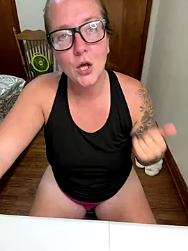 Lizzyloo online show from 14, 10, 2025