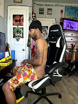 Snapshot of spideyzaddy chatting on 23, 9, 2025 spideyzaddy online show from 23, 9, 2025