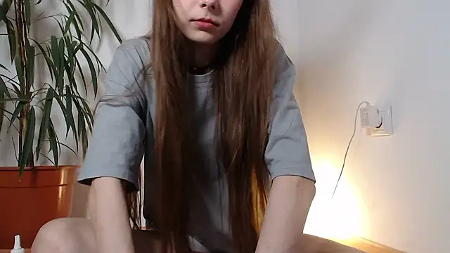 Snapshot of Michelle_Melnss chatting on 5, 12, 2024 Michelle Melnss online show from 5, 12, 2024