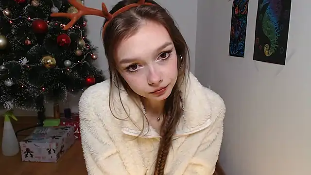 Snapshot of Michelle_Melnss chatting on 26, 12, 2024 Michelle Melnss online show from 26, 12, 2024