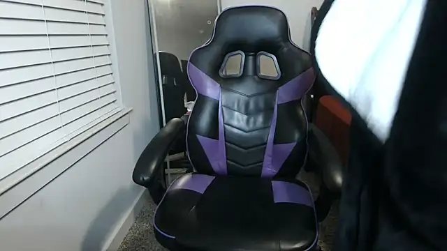 Snapshot of carameldoll1 chatting on 26, 3, 2026 carameldoll1 online show from 26, 3, 2026