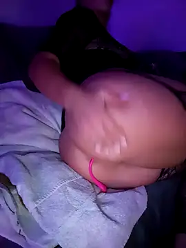 Snapshot of MilaRouche chatting on 12, 9, 2025 MilaRouche online show from 12, 9, 2025