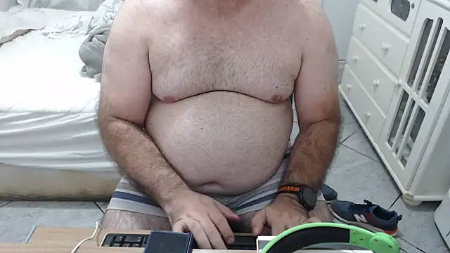 MysterBearMG online show from 6, 10, 2025