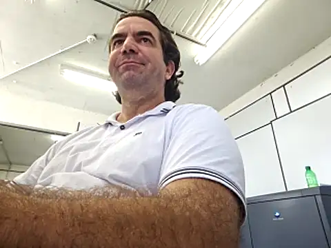 MysterBearMG online show from 8, 4, 2026