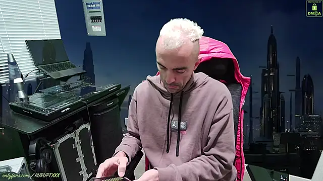 kuruptxxx live online show from 3, 1, 2025