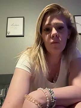 Snapshot of Lexi_Shocker chatting on 26, 2, 2025 Lexi Shocker online show from 26, 2, 2025