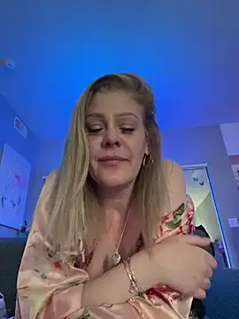 Snapshot of Lexi_Shocker chatting on 21, 3, 2025 Lexi Shocker online show from 21, 3, 2025