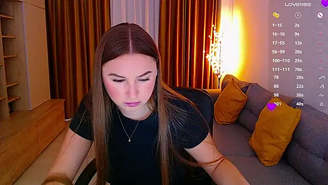  Mia Adams online show from 7, 11, 2025