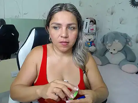 cum bigass online show from 18, 11, 2025