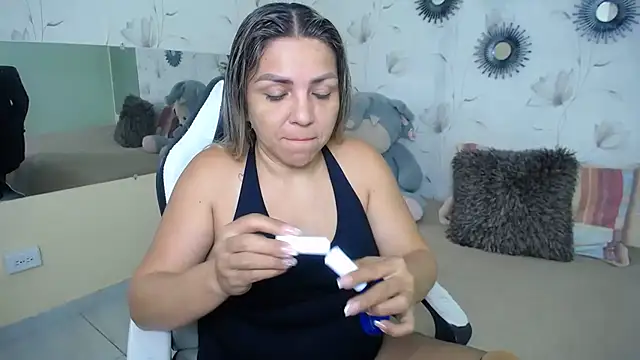 cum bigass online show from 18, 12, 2025