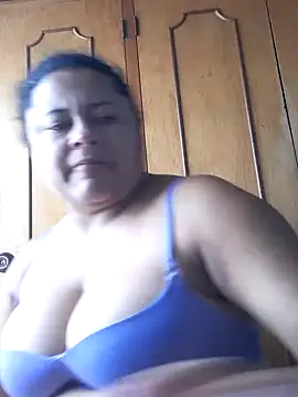 Snapshot of Monseratte21 chatting on 5, 12, 2024 Monseratte21 online show from 5, 12, 2024