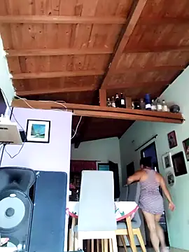 Snapshot of Monseratte21 chatting on 20, 11, 2025 Monseratte21 online show from 20, 11, 2025