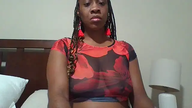 Snapshot of MsJuicy chatting on 5, 5, 2026 MsJuicy online show from 5, 5, 2026