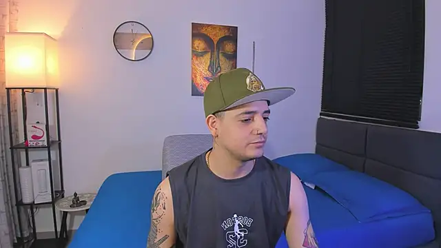 Snapshot of alejandro_calderon1 chatting on 29, 6, 2026 alejandro calderon1 online show from 29, 6, 2026