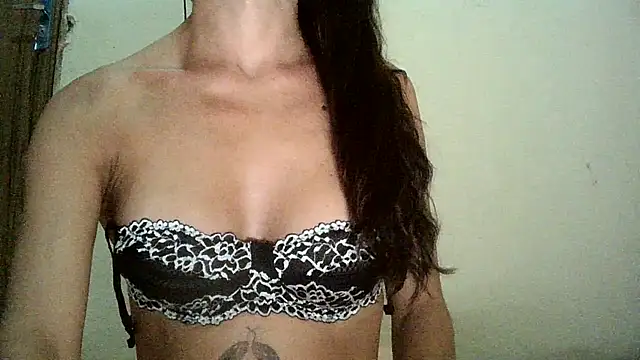 AlexiaDuucan online show from 9, 1, 2025