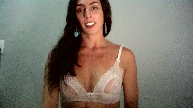 AlexiaDuucan online show from 16, 1, 2025