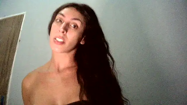 AlexiaDuucan online show from 17, 1, 2025