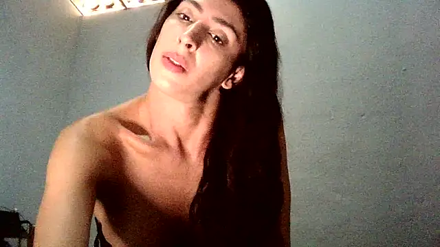 AlexiaDuucan online show from 25, 1, 2025