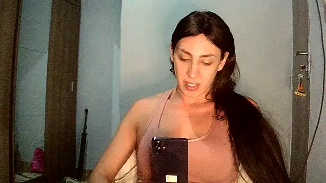 AlexiaDuucan online show from 9, 10, 2025