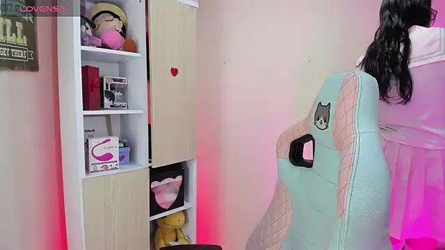 Kyomi chang online show from 4, 2, 2025