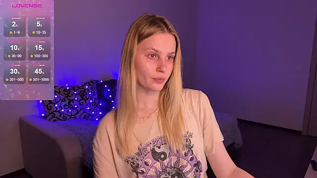 Chanel Gill online show from 6, 1, 2025