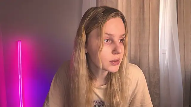 Chanel Gill online show from 15, 1, 2025