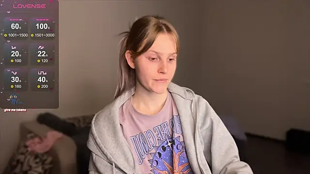 Chanel Gill online show from 1, 3, 2025