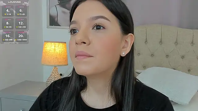 Snapshot of Beautyari_ chatting on 10, 3, 2025 Beautyari online show from 10, 3, 2025