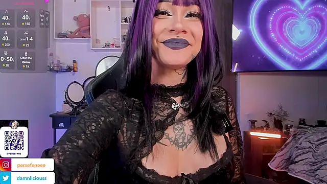 damnliciousss online show from 17, 10, 2025