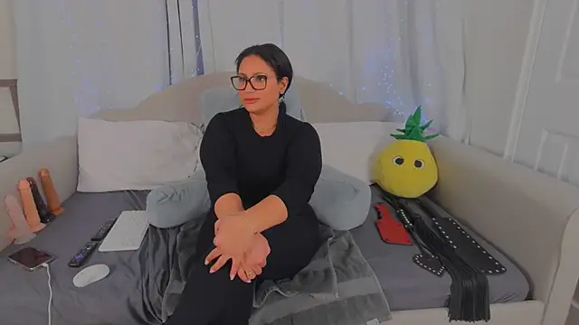 MeghanXO online show from 17, 2, 2026