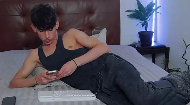 Snapshot of DanielCrush1 chatting on 22, 2, 2025 DanielCrush1 online show from 22, 2, 2025