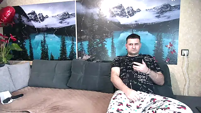 Snapshot of Big_Boss55 chatting on 9, 3, 2025 Big Boss55 online show from 9, 3, 2025