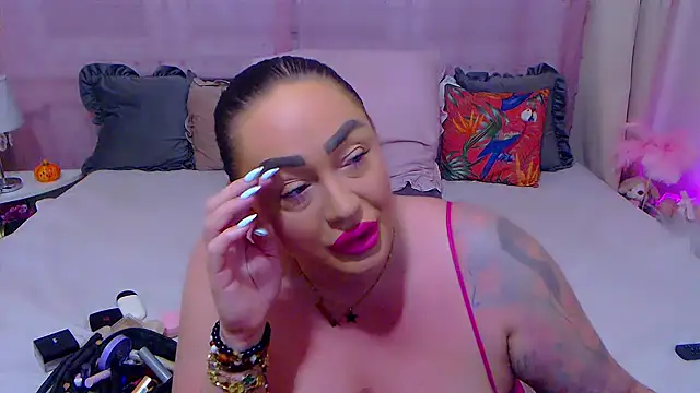 BustyVicky online show from 27, 9, 2025