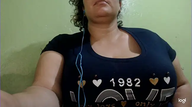 Snapshot of Kosem4 chatting on 8, 2, 2025 Kosem4 online show from 8, 2, 2025