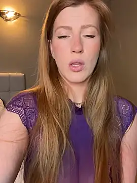 FoxyFrenchy online show from 8, 12, 2024