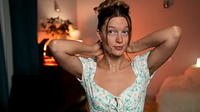 Snapshot of Special___ chatting on 12, 3, 2025 Special online show from 12, 3, 2025