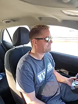 Trucker Hunter online show from 9, 2, 2025