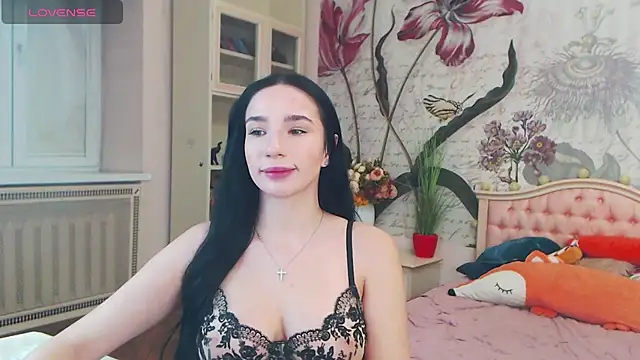 Snapshot of AliciaBow chatting on 7, 12, 2024 AliciaBow online show from 7, 12, 2024