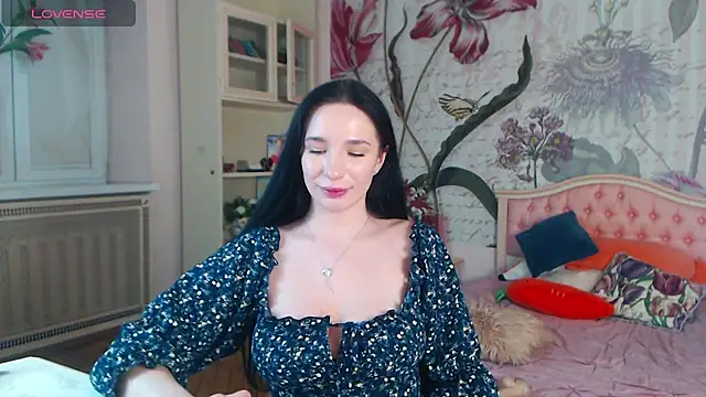 Snapshot of AliciaBow chatting on 22, 2, 2025 AliciaBow online show from 22, 2, 2025