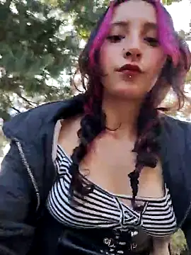  Laary online show from 4, 10, 2025