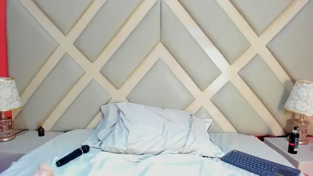 Snapshot of SSCARLETH_ chatting on 12, 12, 2024 SSCARLETH online show from 12, 12, 2024