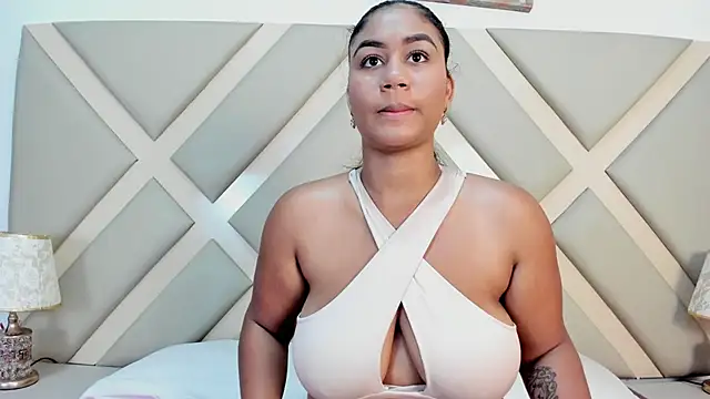 Snapshot of SSCARLETH_ chatting on 6, 2, 2025 SSCARLETH online show from 6, 2, 2025