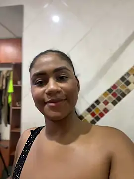 Snapshot of SSCARLETH_ chatting on 6, 3, 2025 SSCARLETH online show from 6, 3, 2025