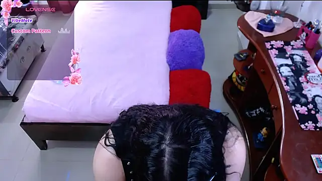 lufek23 online show from 27, 2, 2025