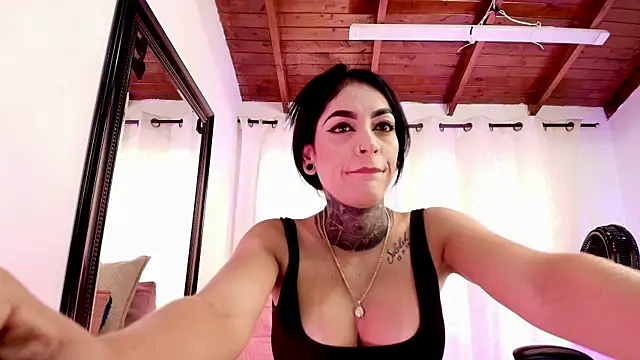 danna berlin  online show from 13, 3, 2025