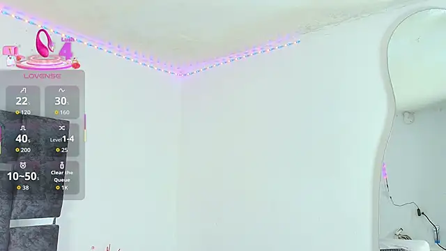Snapshot of Natasharuso chatting on 14, 10, 2025 Natasharuso online show from 14, 10, 2025